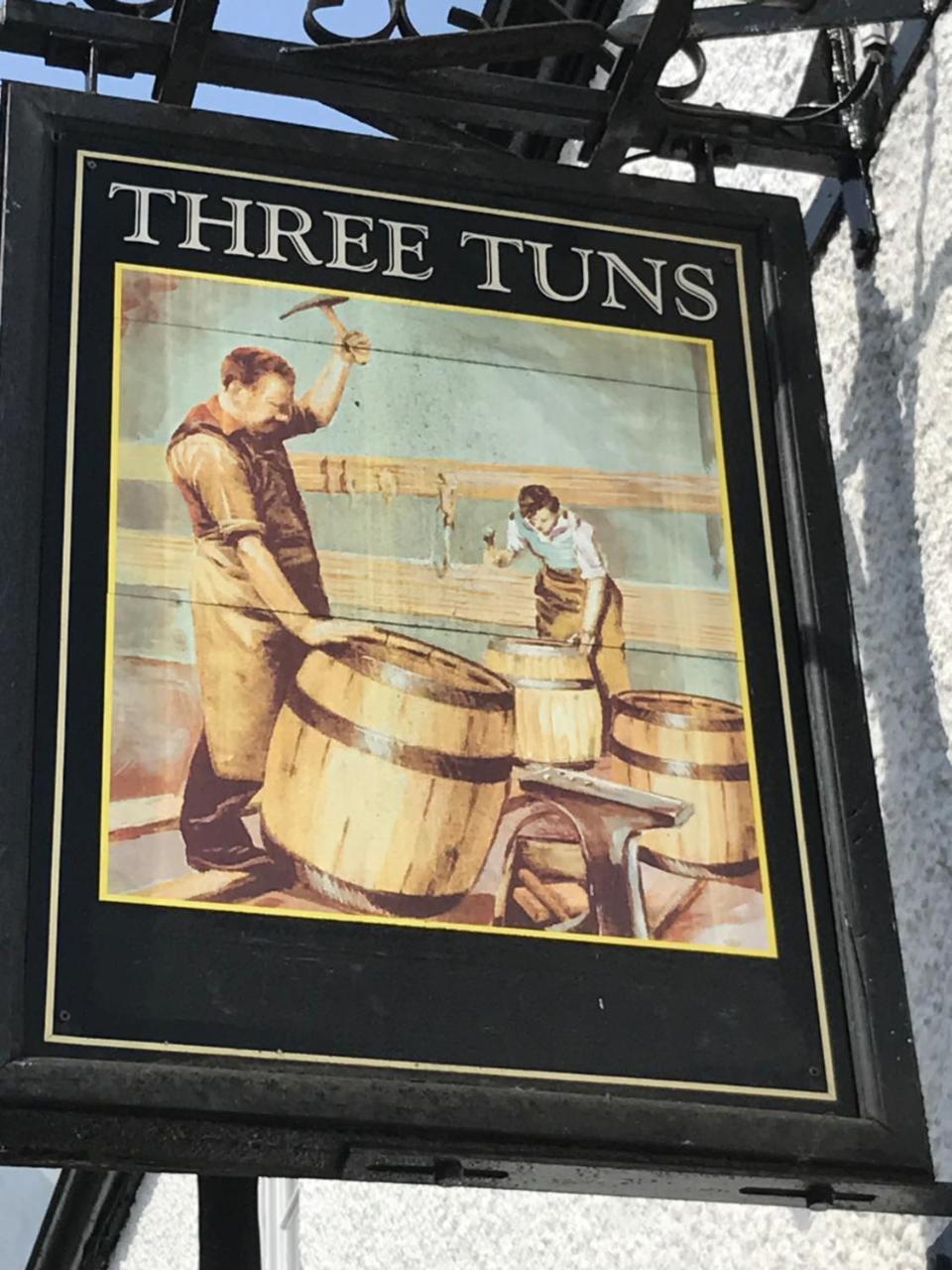 The Three Tuns Hotell Chepstow Eksteriør bilde